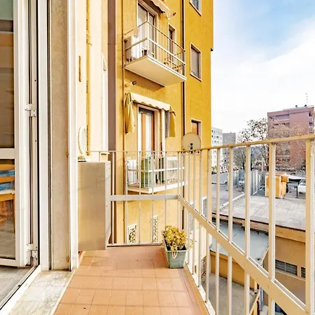 Casa Vicinissima All'ospedale San Paolo Apartamento *